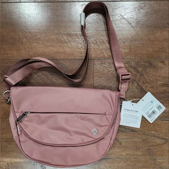 NWT Lululemon All Night Festival Bag, 5L - Picture 1 of 13